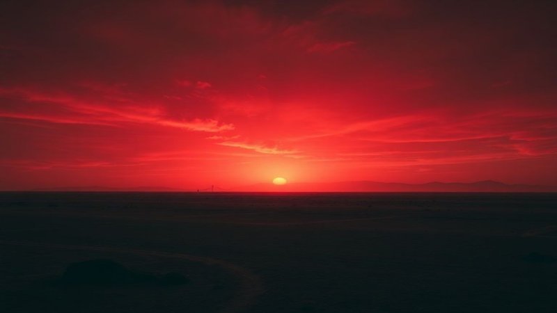 The Perpetual Crimson Glow and Tidal Locking